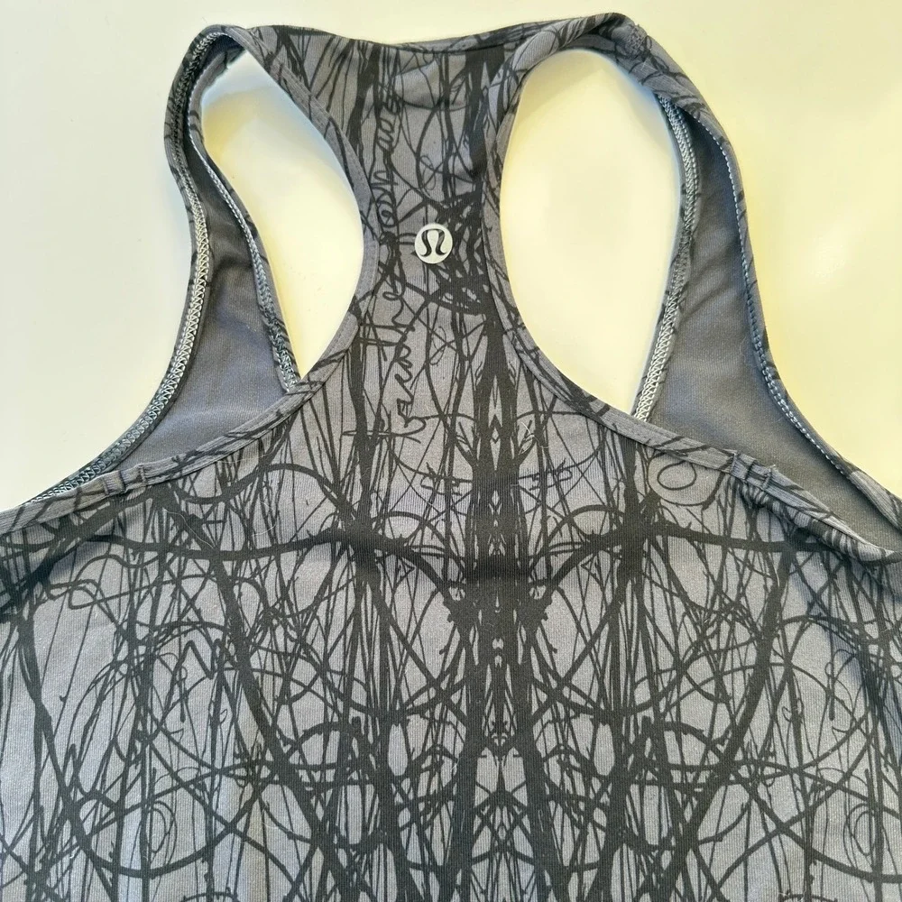 Lululemon Cool‎ Racerback Coal Ground Nesting Black Bird Athletic  Gray Size 2